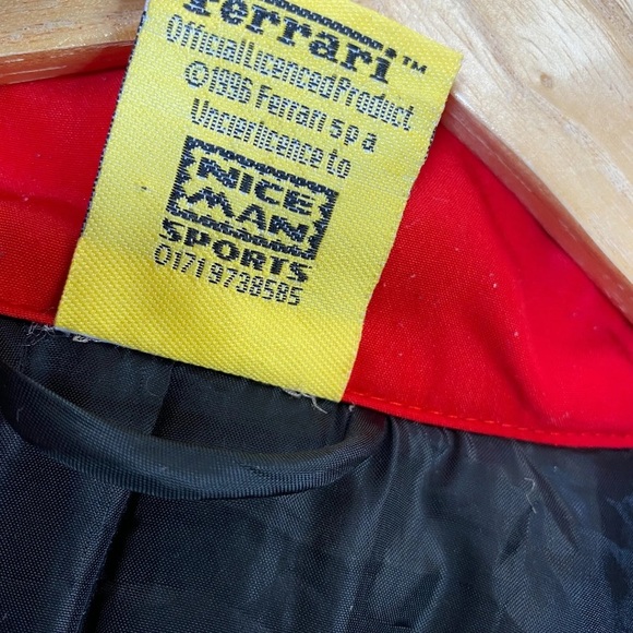 Ferrari Schumacher F1 Racing Jacket Full Zip 1996 Official Licence Red Size 2XL - Picture 8 of 15